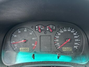 Vw golf 4 1.6 74kw - 6