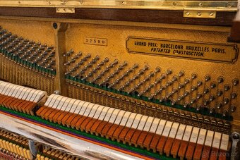 Pianino Petrof N - 6