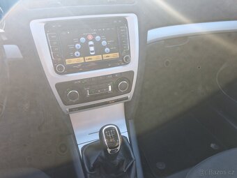 ŠKODA OCTAVIA COMBI 1.6TDi 77KW R.V.2011 - 6