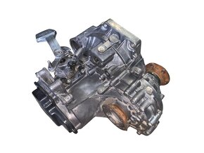 Převodovka 5Q manuál LFZ 1.9TDI 77KW BLS VW Caddy 2K 2010 - 6