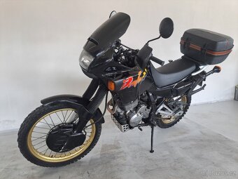 Honda NX 650 Dominátor - 6