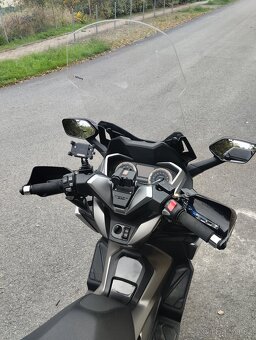 Forza 350 - 6