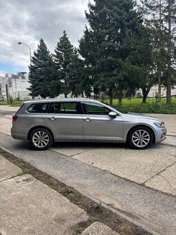 VW Passat Variant 2.0TDI 110kw DSG rok 2021 - 6