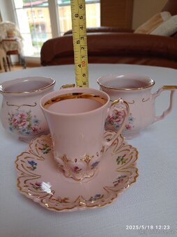 Značkový růžový porcelán - 6