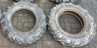 Prodám 2 ks pneu Barum 6.50x16 terénní šípová - 6