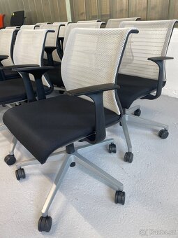 Zasedací stůl Steelcase - 6