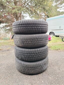 Sada zimních kol 195 65 R15 Barum Škoda Octavia 2 - 6