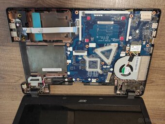 ACER E5-521G-6104 na díly - 6