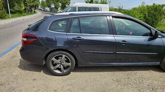 Renault Laguna 3 - 6