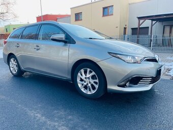 Toyoty Auris 1.6i - 79 KW ČR,KAMERA,ALU KOLA. - 6
