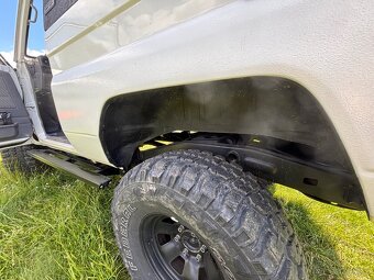 Toyota Land Cruiser 73 3,0TD - 6