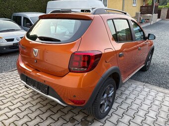 Dacia Sandero Stepway, 1. majitelka - 6