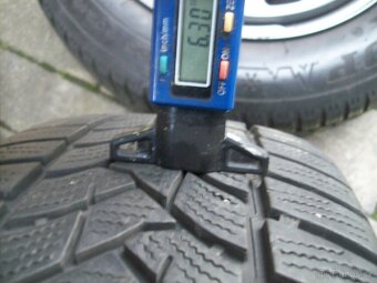 zimní kola Ford Focus Dunlop 205.60.16" - 6