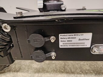 Elektrokoloběžka EcoWheel ER37 - 6