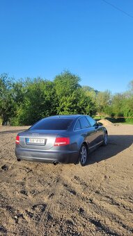 AUDI A6 - 6