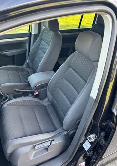 Volkswagen Touran 1.9Tdi 77kW 2010 7míst - 6