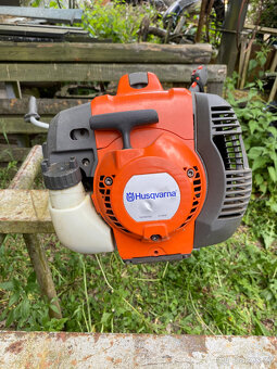 HUSQVARNA 135R benzínový křovinořez - 6