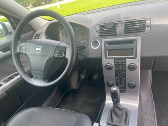 VOLVO V50 2.0D - 6