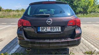 Opel Astra J Sports tourer - 6