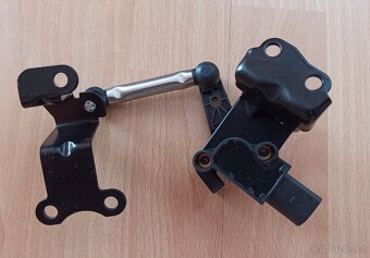 Snímač nastavení výšky xenonů VW Audi Škoda Seat - 6
