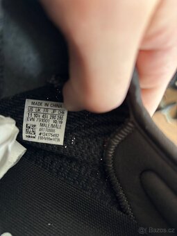 Yeezy 350 Black - 6