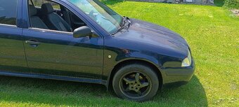Octavia1 1U2,1.6,75kW,2003,LPG - 6