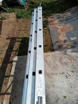 Proteco - Trojdílný hliníkový žebřík 3x11 příček - 6