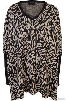 Krásný lehounký svetřík vel 40/42, nový - 6