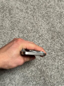 iPhone 15 Pro 128gb Bílý Titan - 6