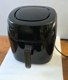 Horkovzdušná fritéza Russell Hobbs 27170 56 - 6