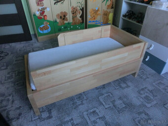 Masivní postylka pro děti 3-7 let - 6