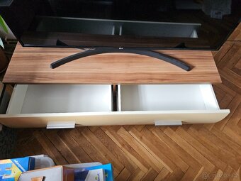 Obývací stěna - 6