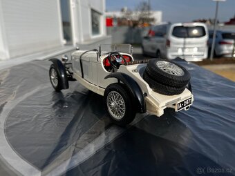 Model Mercedes Benz SSK 1:18 - 6