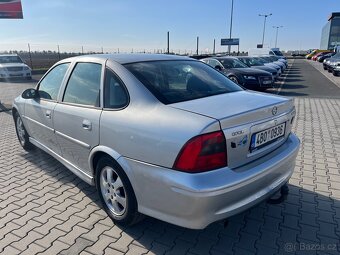Opel Vectra 1,8i 92kw 2001 Digiklima - 6