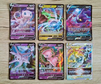 Karty Pokémon "V" - sbírkové, originální - 6