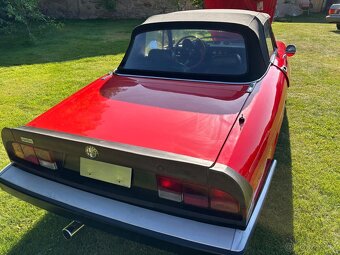 Alfa Romeo Pininfarina - 6