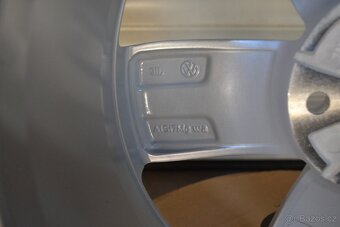 5x112 R17 Hliníkové disky Originál VW model Corvara - 6
