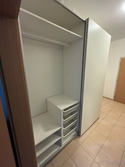 Skříň do předsíně - 6