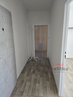 Pronájem hezkého bytu 2+1, 44m2, Opava, ul. Antonína Sovy - 6