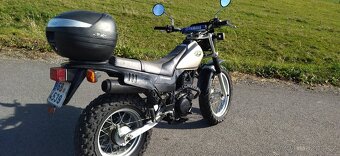 YAMAHA 125 TW - 6