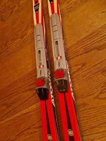 Běžky Atomic Tiger 150cm šupiny + SNS vázání - tlačítko - 6