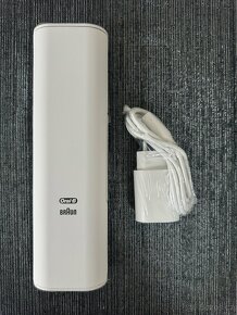 ORIGINÁL nabíjecí cestovní pouzdro na kartáček ORAL-B IO1 - 6