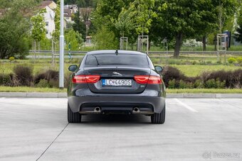 Jaguar XE 2.0 I4P R-Sport AT - 6