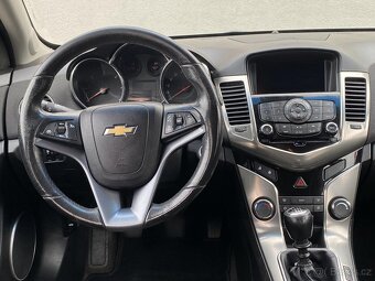 Chevrolet Cruze 2.0 CDi , 120 kW nafta, 2013 - 6