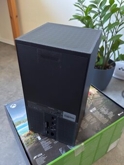 🎮Xbox Series X 2TB, 3 ovladačá, bezdratová sluchátka - 6