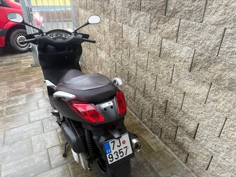 Yamaha X max 250 2009 - 6