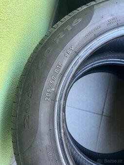 Prodám Pirelli Cinturato P7 205/60 R16 96v - 6