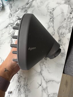 Prodám/vyměním Dyson airwrap - 6