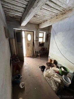 Prodej rodinného domu Pěkov č.p. 20 s výměrou pozemků 2336m2 - 6