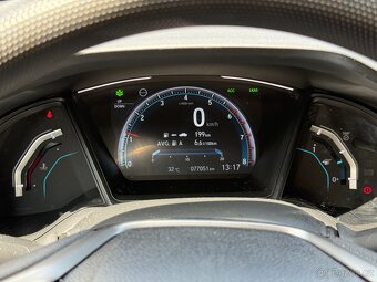 Prodám Honda Civic 10g 2/2020 - 6
